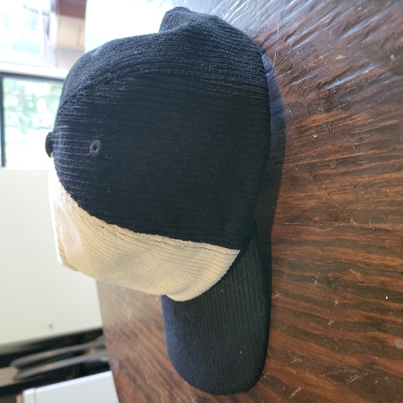 Stuntin corduroy hat - Picture 2 of 3